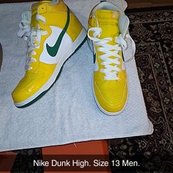 Nike Dunk High Yellow Green White Sneaker