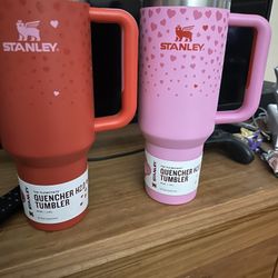 Valentine’s Day Limited Edition Stanley Quencher H2.0 40 oz