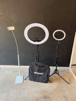 Ring lights small and big and phone holder