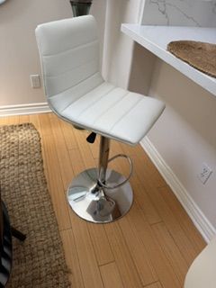 Modern White Adjustable Counter Stools - set of 2 - Excellent Condition