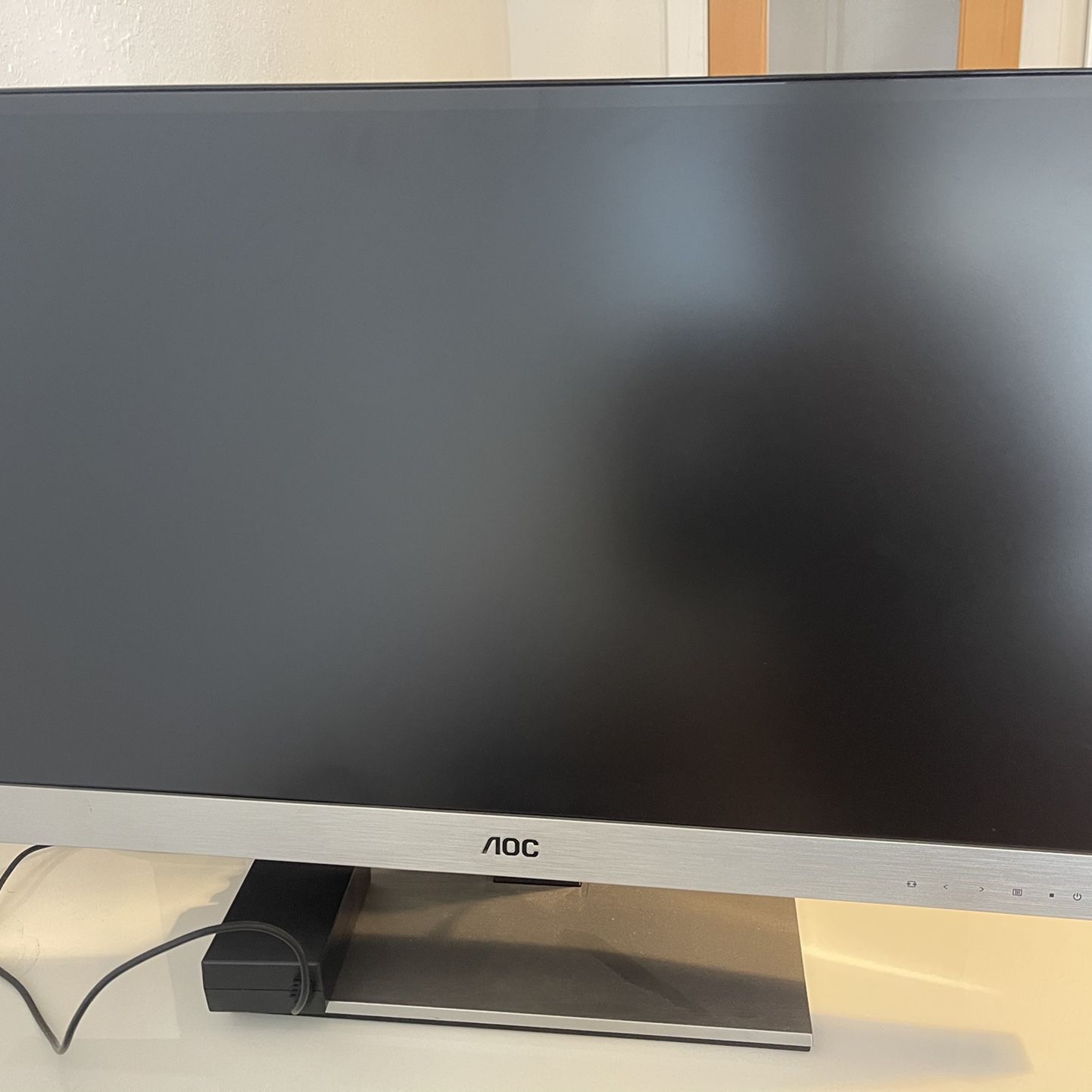 AOC 27” LED/LCD monitor