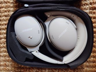 Bose Quiet comfort Headphones