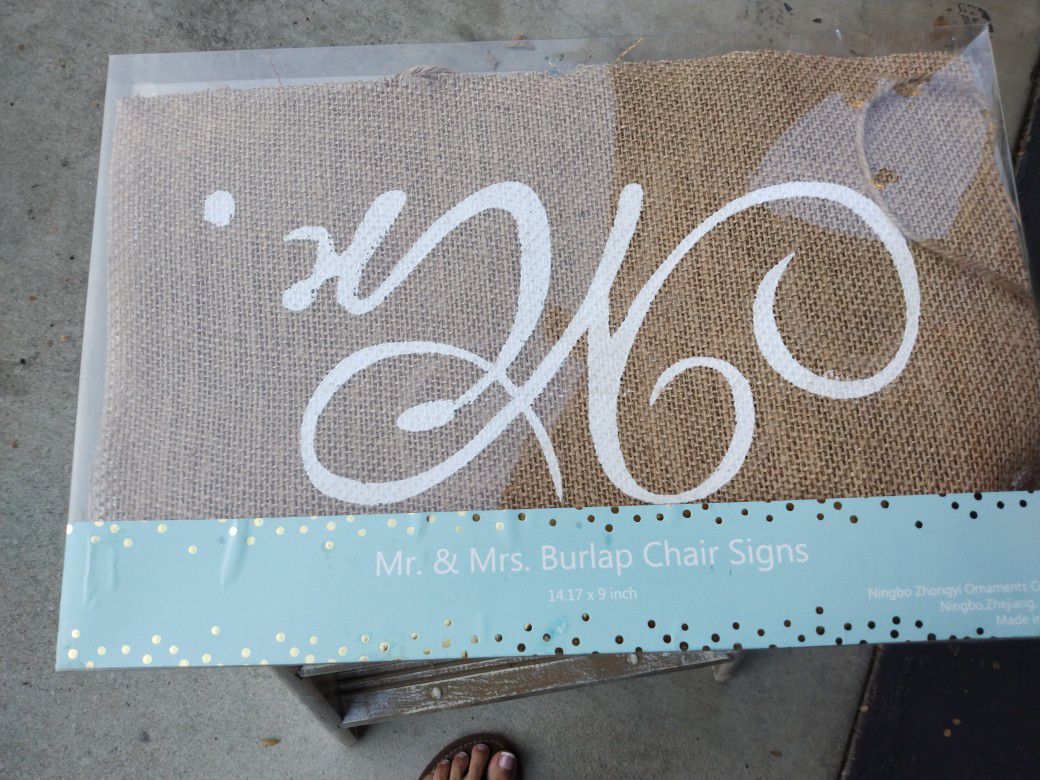 Burlap Mr And Mrs Sign For Chair