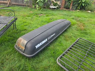 Free Yakima rooftop cargo box