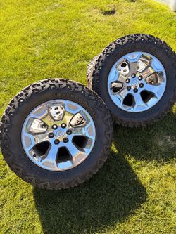 6x139.7 bolt pattern Ram Chevy GMC 20” with 35” venom tires payment plan available