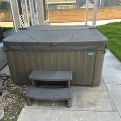 Hot Tub For Sale 