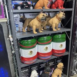 Bluetooth speaker very good quality & loud