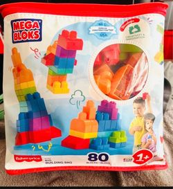 Mega Bloks First Builders Toddler Blocks Toys Set, Big Building Bag with 80 Pieces and Storage, Ages 1+ Years … NEW