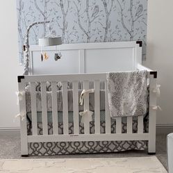Hubble 4-in-1 Convertible Crib Set + Additional items