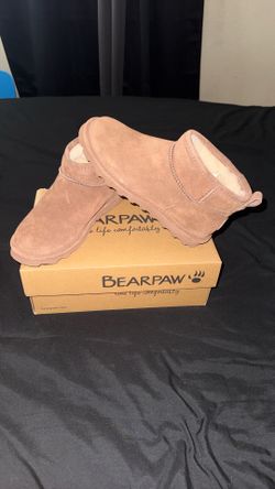 Bear paws Shorty Size 8