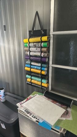 Cricket Vinyl Rolls  And Holder 