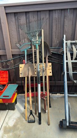 House table shovels, rakes, dolly platters