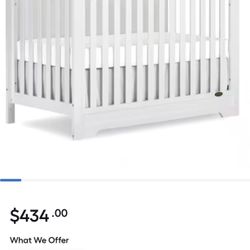 5 In 1 Convertible Crib In BLACK
