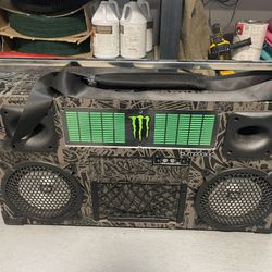Monster Bomb Box 