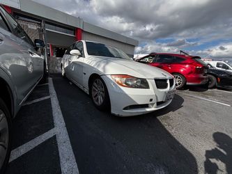 2006 BMW 325i