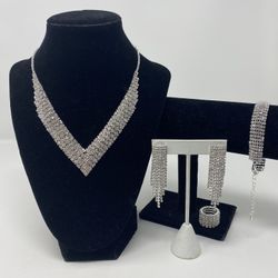 Luxury Bridal Silvery-Plated Tassel Rhinestones Jewelry Set