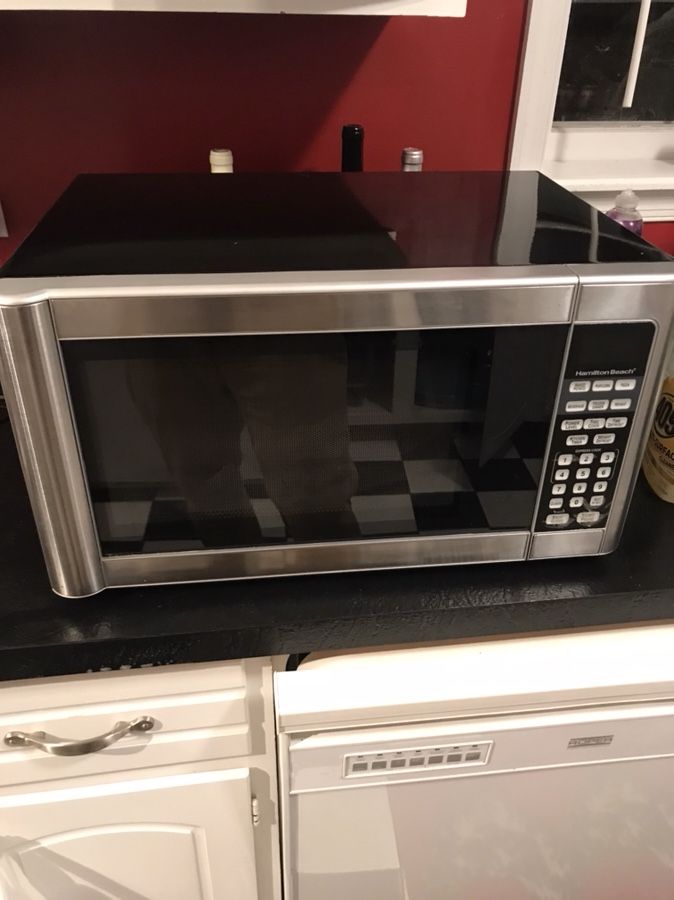 Microwave - Stainless Steel (Hamilton Beach)