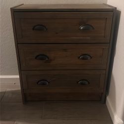 Two Night Stands Cheap Need Gone ASAP