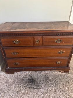 Wood dresser