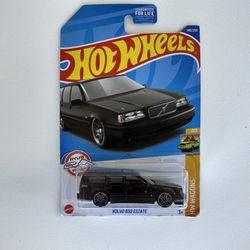 Hot Wheels Volvo 850 Estate BLACK (HW WAGONS)