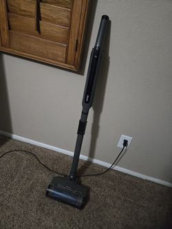 Shark Wireless WS642 Vacuum