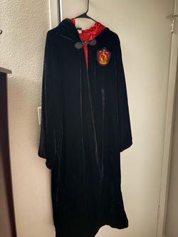 ****pending sale**** Halloween Harry Potter Gryffindor Costume Robe