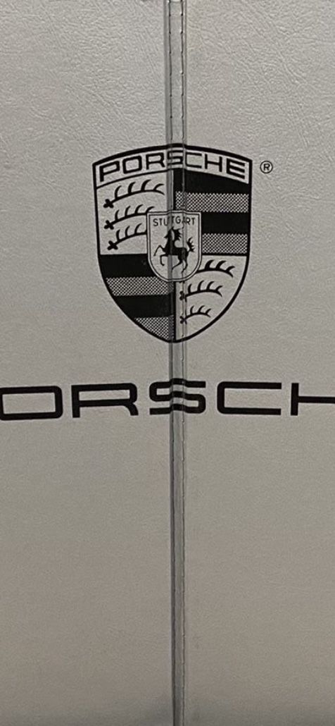 Porche Cayenne Sun Shade with case