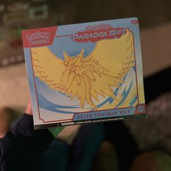 Pokémon Paradox Rift ETB