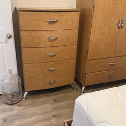 Full Size Bedroom Set