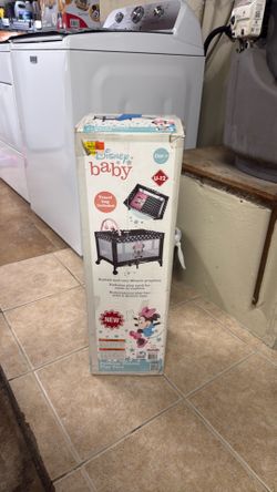 Baby play pen