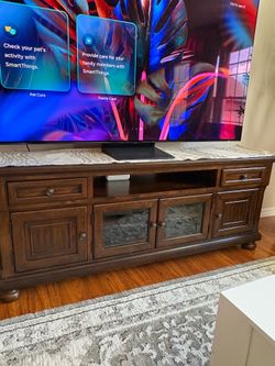 Tv stand
