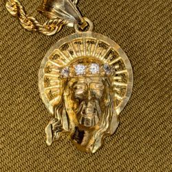 14k Gold Jesus Piece 