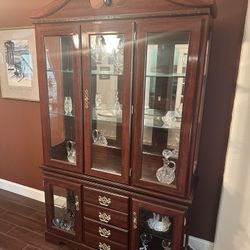 Classic China Cabinet