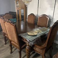 Dining Room Set 