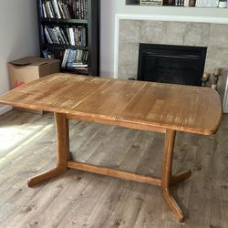 Expandable Real Wood Table