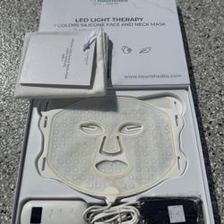Red Light Therapy: Silicone Face & Neck Mask