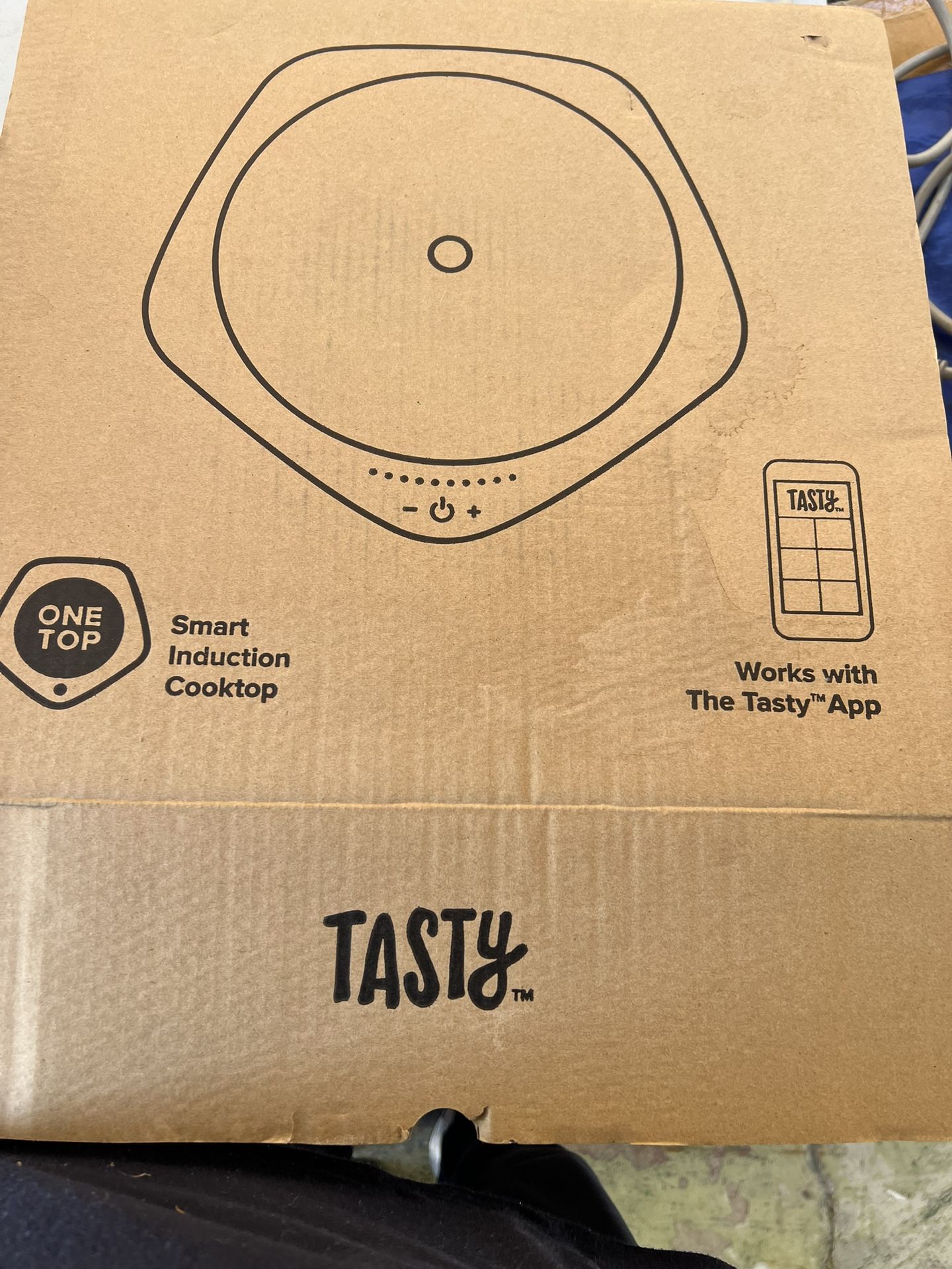 Tasty Smart Induction Cooktop