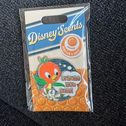 Disney Scents Pin