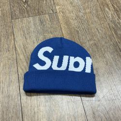 SUPREME BIG LOGO BLUE BEANIE ( BRAND NEW )