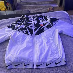 nike windbreaker