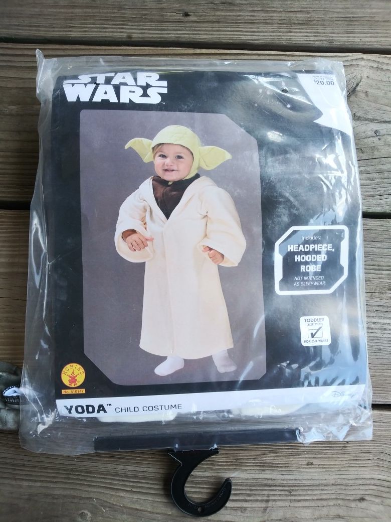 Yoda Star Wars Toddler Halloween Costume Star Wars size 2T-3T for 2 -3 years