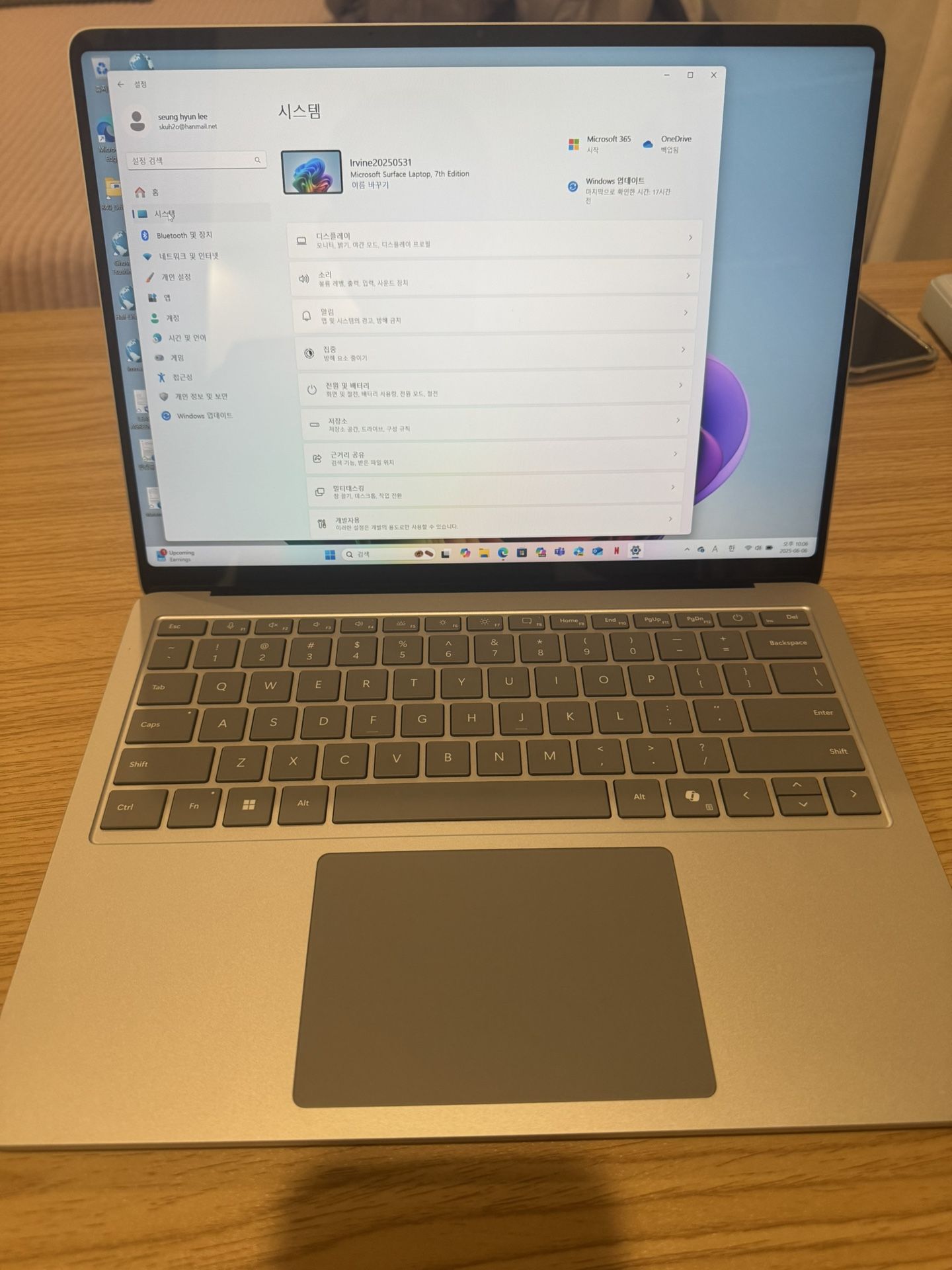 Microsoft surface laptop 7th