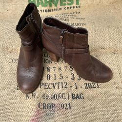 Cole Haan Leather Shoe Boot