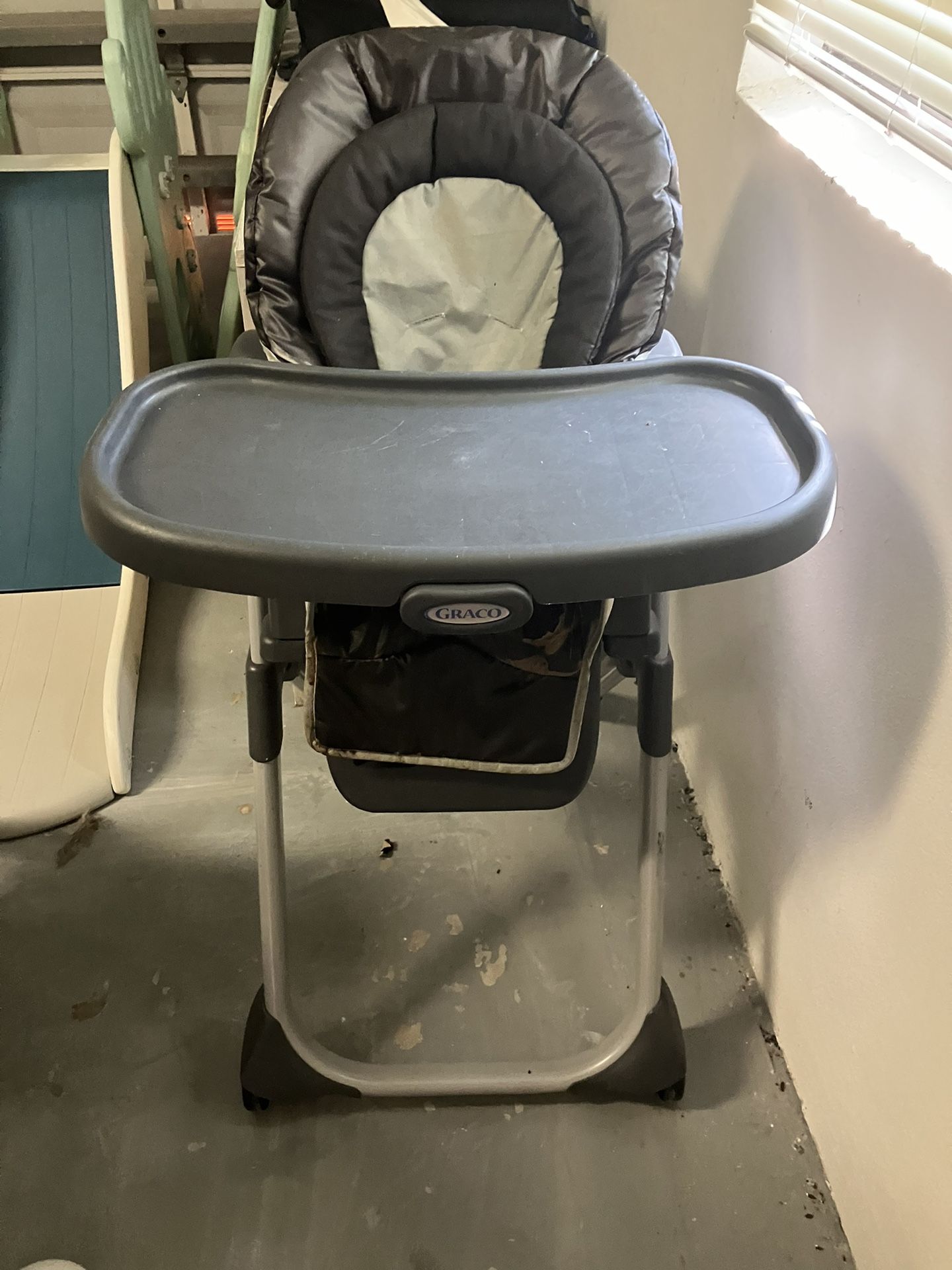 High Chair 