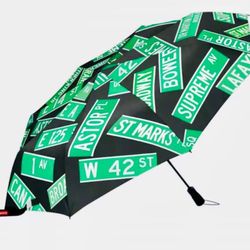 GREEN SUPREME STREET SIGNS UMBRELLA