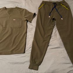 Figs scrubs olive green mens small