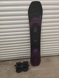 K2 Manifest 156cm Snowboard + Flow Fenix Speed-Entry Bindings Package - Used