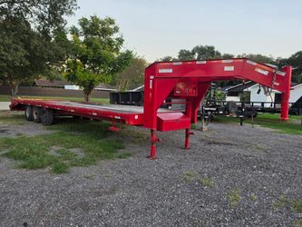 2018 Big Tex 32 Foot Gooseneck trailer