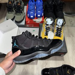 Jordan 11 Gamma size 11