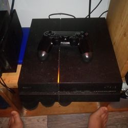 PS4